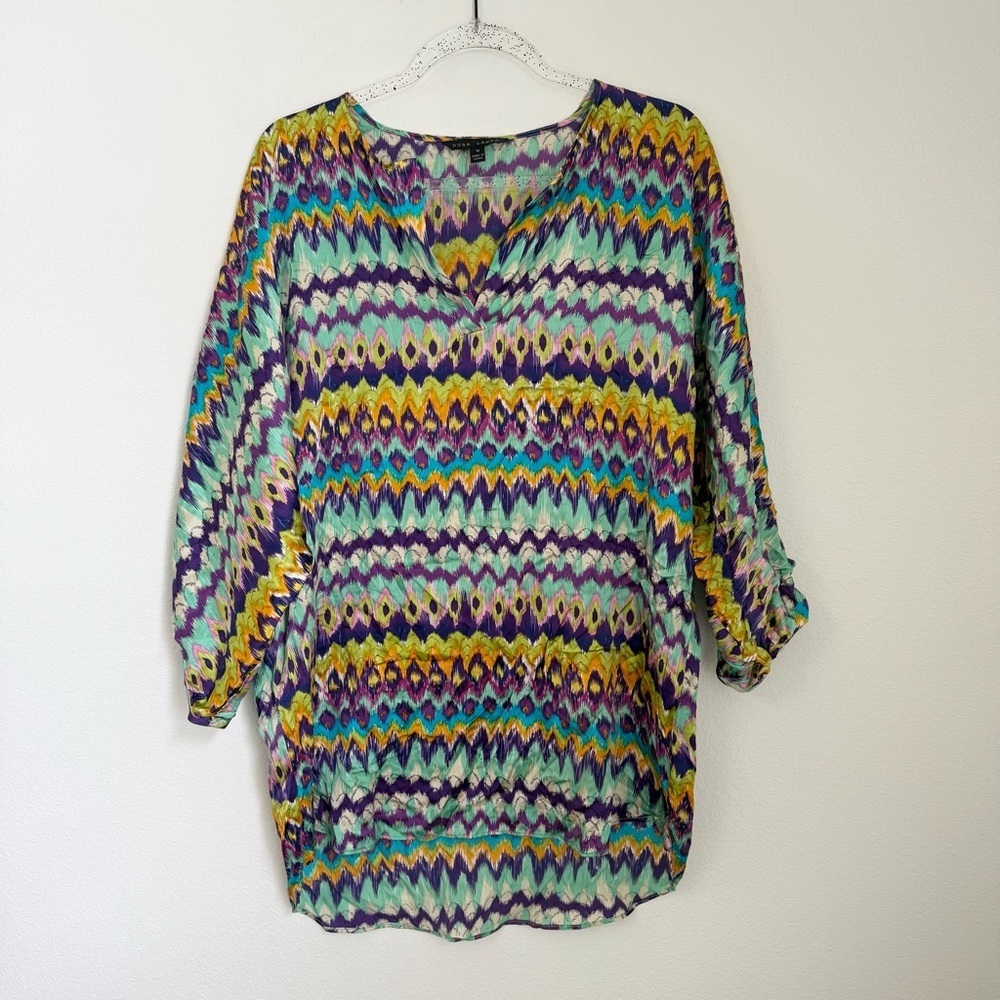 Dora Landa Women's Size M 100% Silk Split Neck Blouse Top Colorful Casual